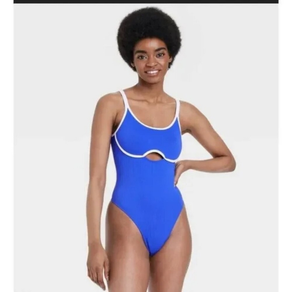 Women's Contrast Trim Keyhole Bodysuit - Colsie Stunning Blue S